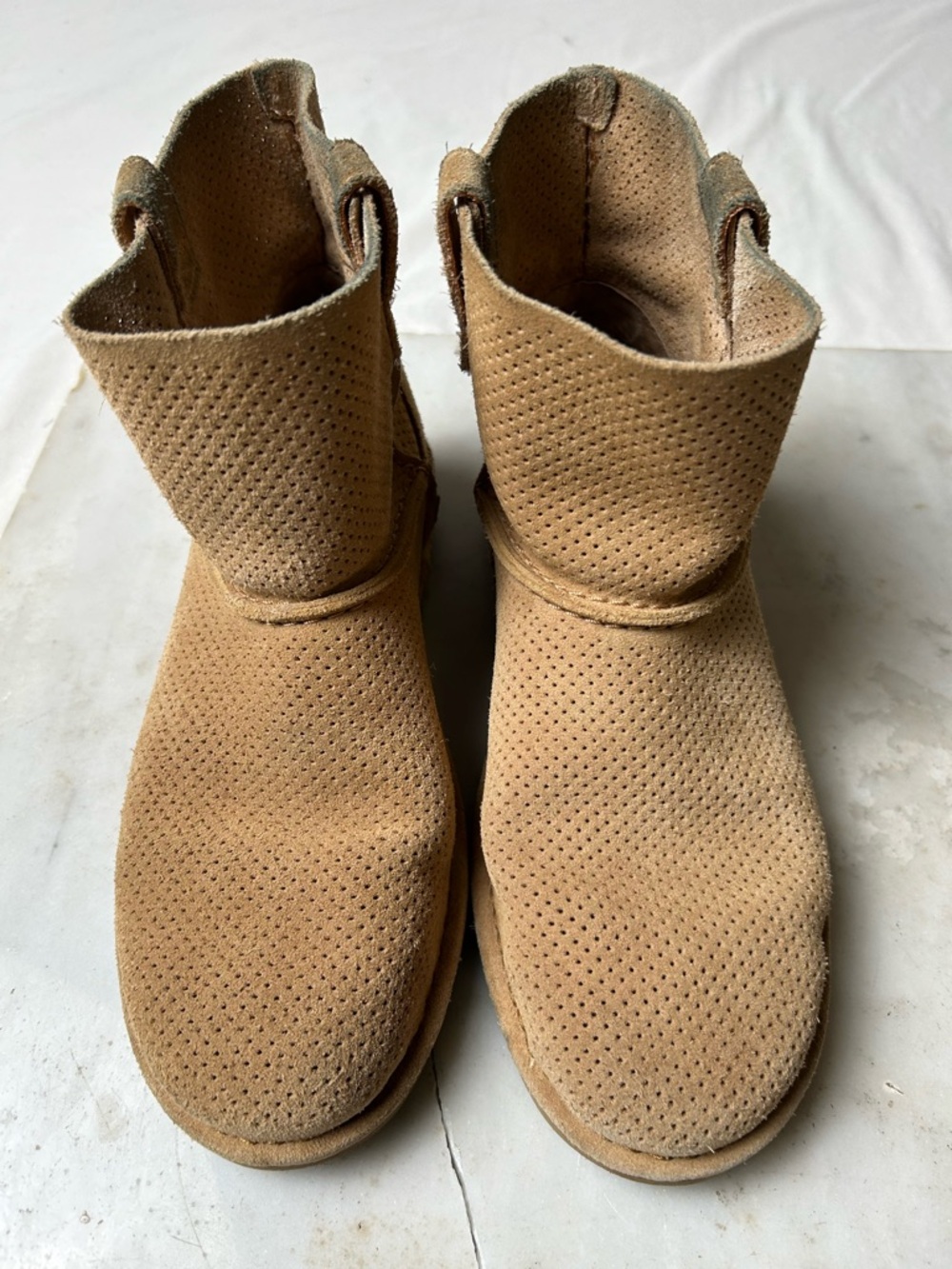Uggs Perforated Tan Suede Short Boots size 8